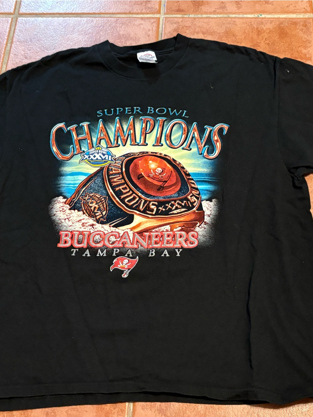 Tampa Bay Buccaneers Super Bowl Champions Black Graphic T-Shirt sz xl